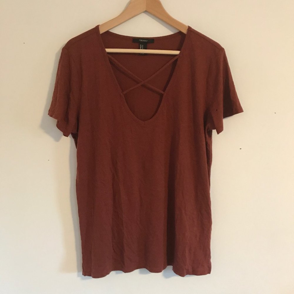 Caged Crisscross Strappy V-Neck T-Shirt Rust